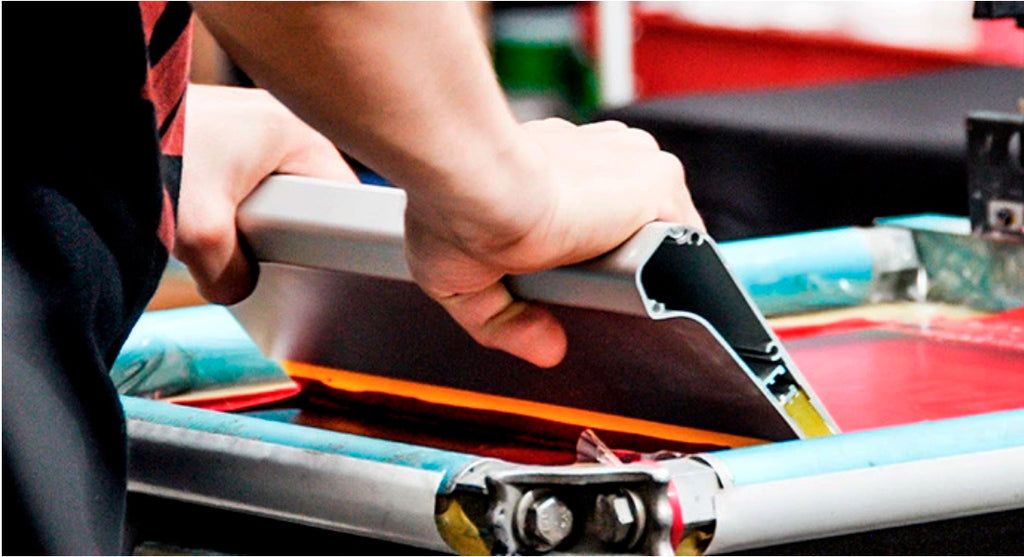 ¿Cómo funciona la serigrafía?