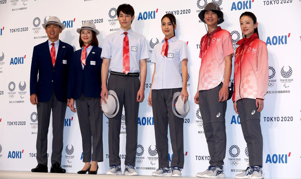 Presentan los uniformes del personal técnico de Tokio 2020