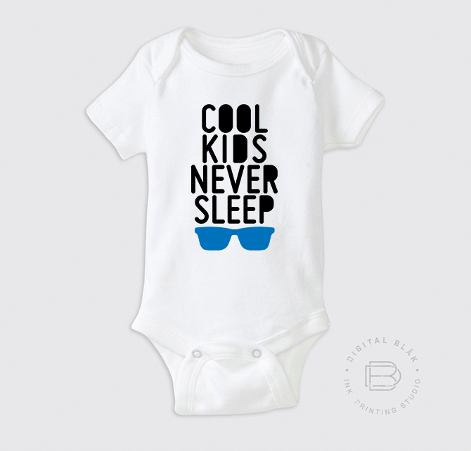 COOL KIDS NERVER SLEEP<br>Pañalero